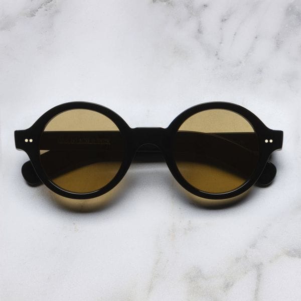 1396 Round Sunglasses in Black
