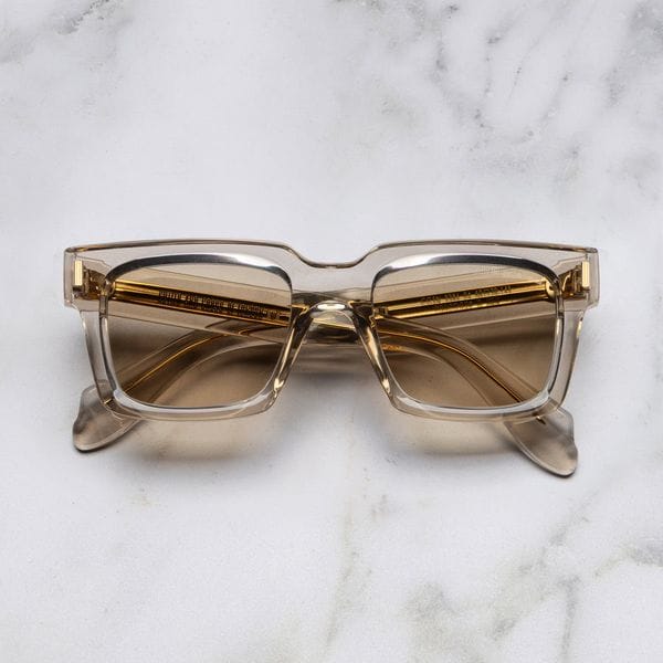 9386 Square Sunglasses in Dark Grey